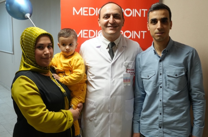 3 yaşındaki Süleyman Medical Point'te Sağlığına Kavuştu