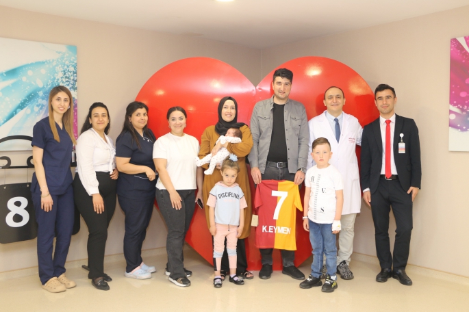6 YAŞINDAKİ KAAN EYMEN MEDİCAL POİNT'TE HAYATA TUTUNDU