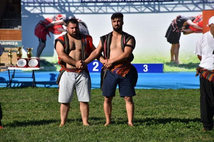 ABA GÜREŞİ TÜRKİYE ŞAMPİYONASI ŞAHİNBEY ER MEYDANINDA YAPILDI