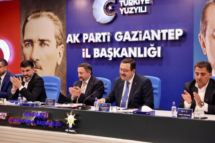 AK PARTİ GAZİANTEP, İSMAİL EMRAH KARAYEL’İ AĞIRLADI