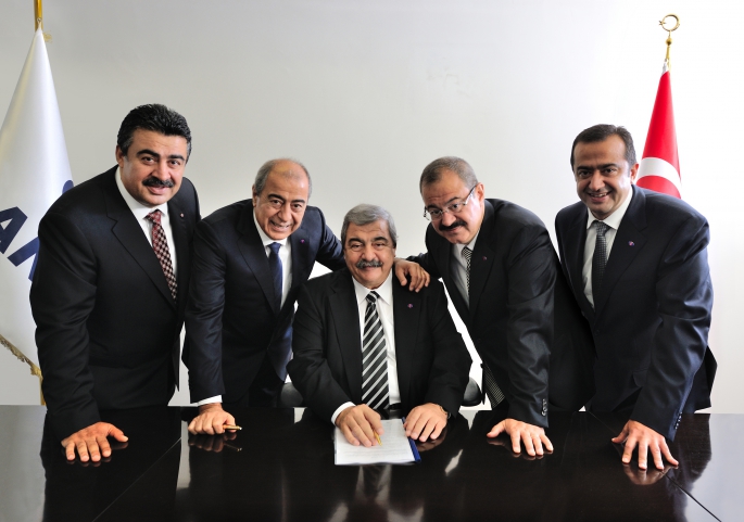 ANADOLU 500' ARAŞTIRMASINDA LİDER SANKO HOLDİNG