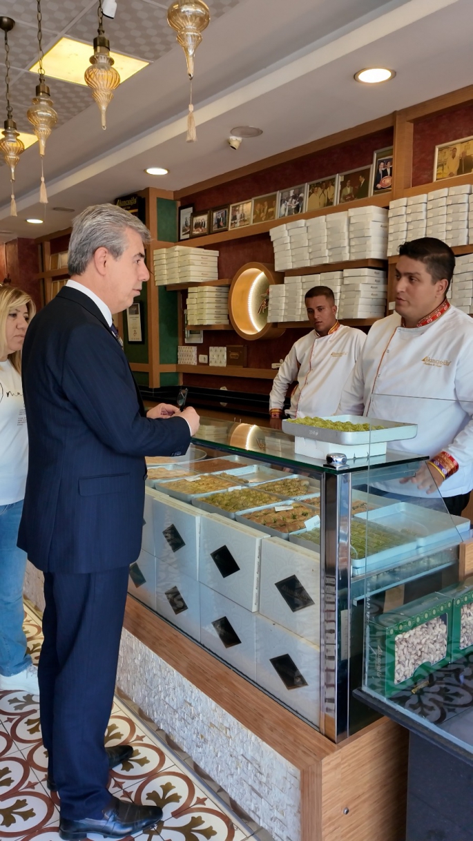 BAKLAVA FİYATLARINA SIKI DENETİM ŞART