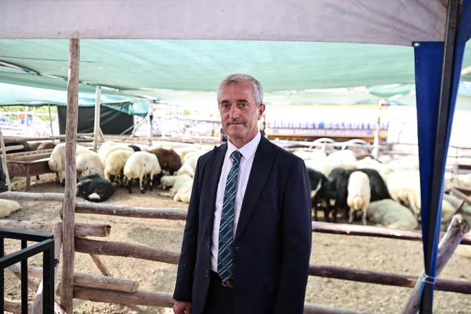 BAŞKAN TAHMAZOĞLU KURBAN FİYATLARINI AÇIKLADI
