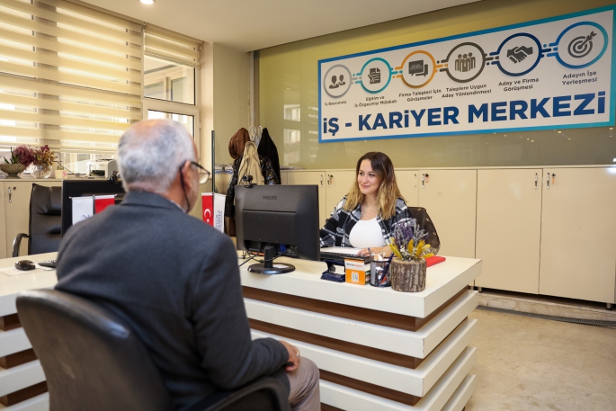 BÜYÜKŞEHİR 5 BİN 900 KİŞİYE İSTİHDAMIN YOLUNU AÇTI   