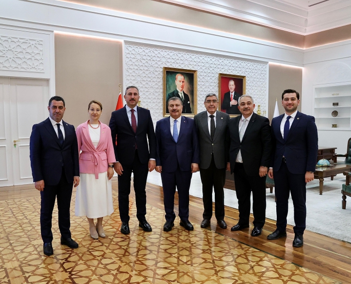 ÇETİN ‘ÖNCELİĞİMİZ DEPREM BÖLGESİ İLE ŞEHİR HASTANESİ’