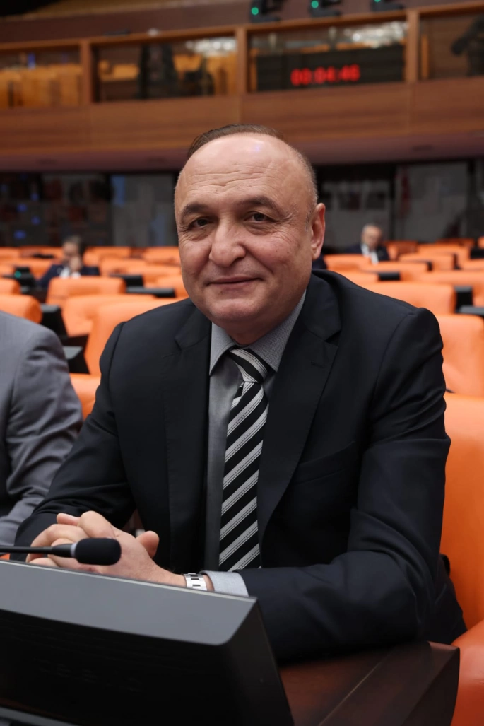 CHP’Lİ MERİÇ’TEN DEPREMZEDELER İÇİN ÇAĞRI