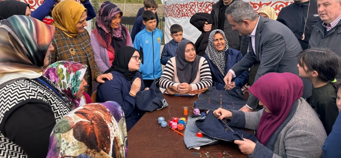DEPREM BÖLGESİNDEKİ HALK EĞİTİM KURSLARINA 39 BİN 736 VATANDAŞ KATILDI