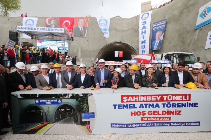 DEV TÜNEL PROJESİNİN TEMELLERİ ATILDI