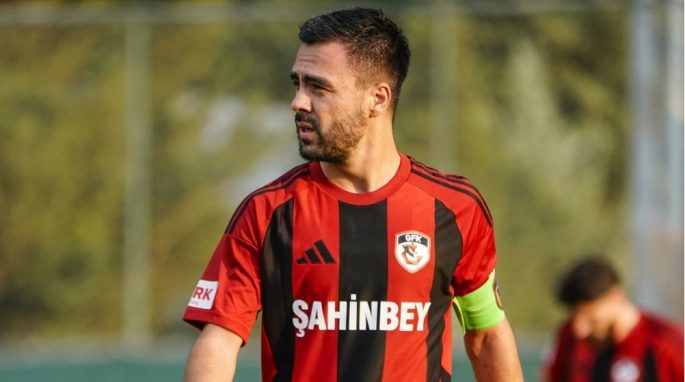 GAZİANTEP FK'DA YAPRAK DÖKÜMÜ