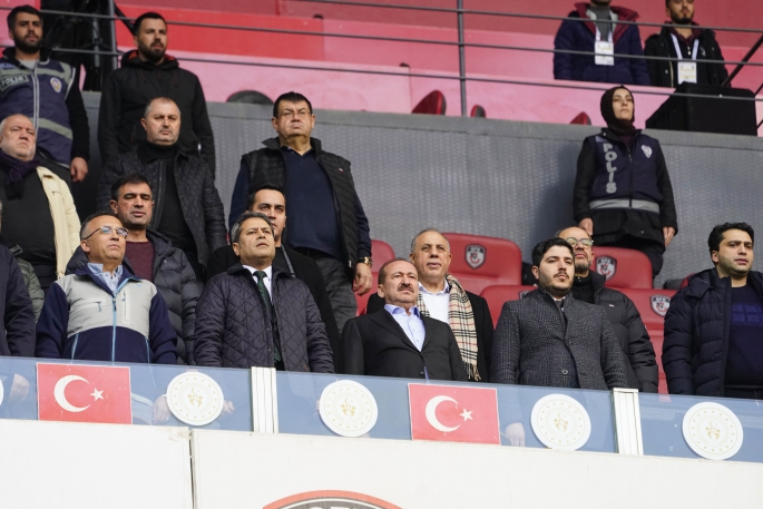 GAZİANTEP FAK' DA ŞOĶ AYRILIK SONUNDA GİTTİ