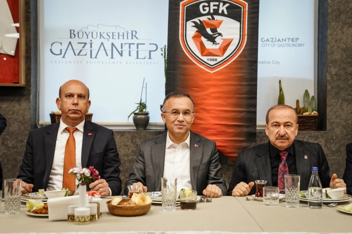 GAZİANTEP FK İFTARDA BULUŞTU