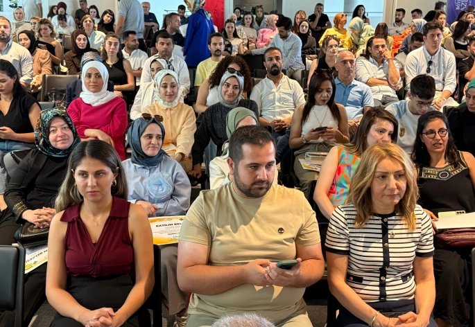GAZİANTEP'TE ÖĞRETMENLER SERTİFİKA ALDI