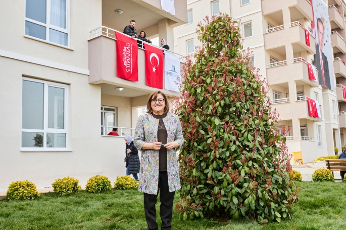 GAZİKONUT HER 6 AYDA BİR 1000 KONUT TESLİM EDECEK