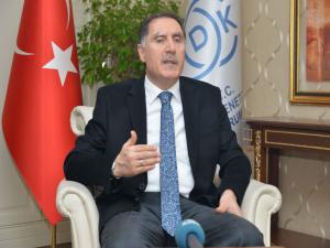 ABDDE GEORGE FLOYDA YAPILAN MUAMELE İNSANLIĞA YAPILAN BİR SALDIRIDIR 