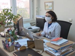 KISITLAMALAR NE ZAMAN GEVŞEYECEK, OKULLAR NE ZAMAN AÇILACAK? BİLİM KURULU ÜYESİ SERAP ŞİMŞEK AÇIKLADI