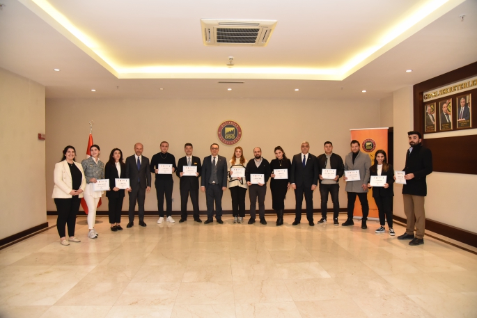 İHRACAT AKADEMİSİ 8. DÖNEM SERTİFİKA TÖRENİ GERÇEKLEŞTİRİLDİ