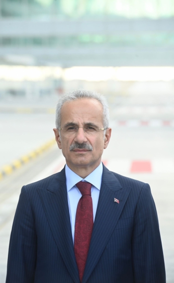 TÜRKİYE HAVALİMANLARI AĞUSTOS’TA YOLCU REKORU KIRDI…