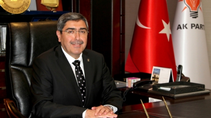 ÖZKEÇECİ’DEN 8 MART DÜNYA KADINLAR GÜNÜ MESAJI