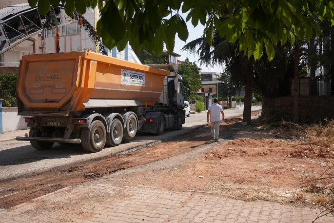 PANCARLI’DA YOLLAR YENİLENİYOR ŞEHİTKAMİL’DE BOZUK YOLLAR TARİH OLACAK