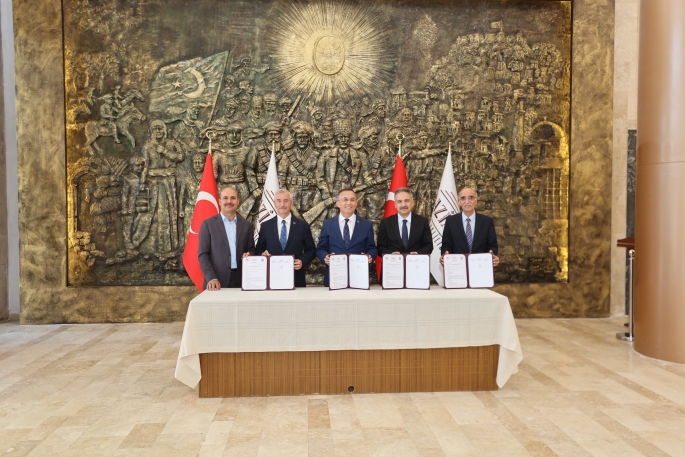ŞAHİNBEY BELEDİYESİ’NDEN ÇİFTÇİLERE TOHUMU VE GÜBRE DESTEĞİ