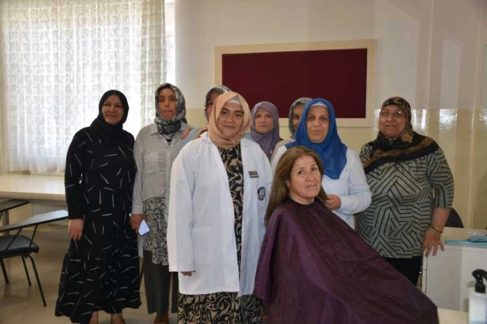 ŞAHİNBEYLİ KADINLAR MESLEK ÖĞRENİYOR