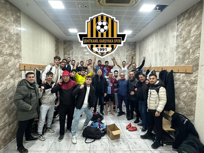 ŞEHİTKAMİL KARŞIYAKA 3 PUANLA AYRILDI
