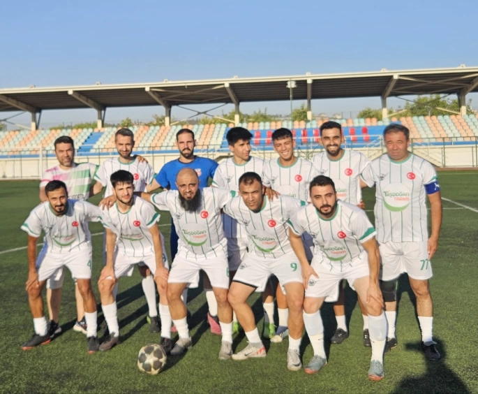ÜNALDISPOR FARKLI GALİP