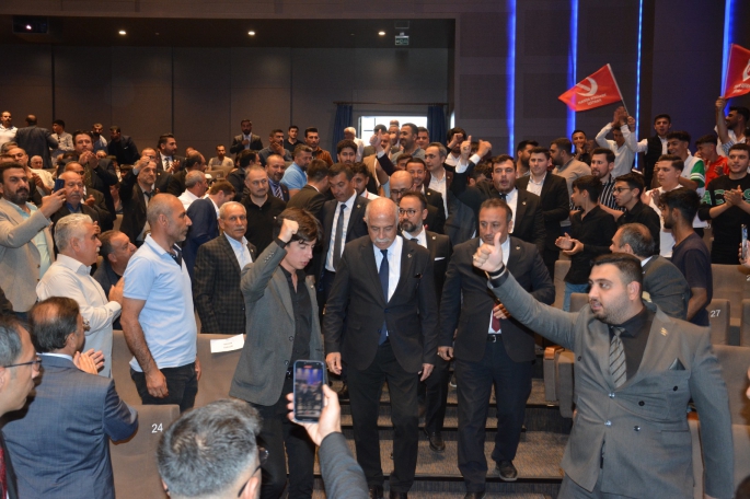 Yeniden Refah’da sürpriz gelişme