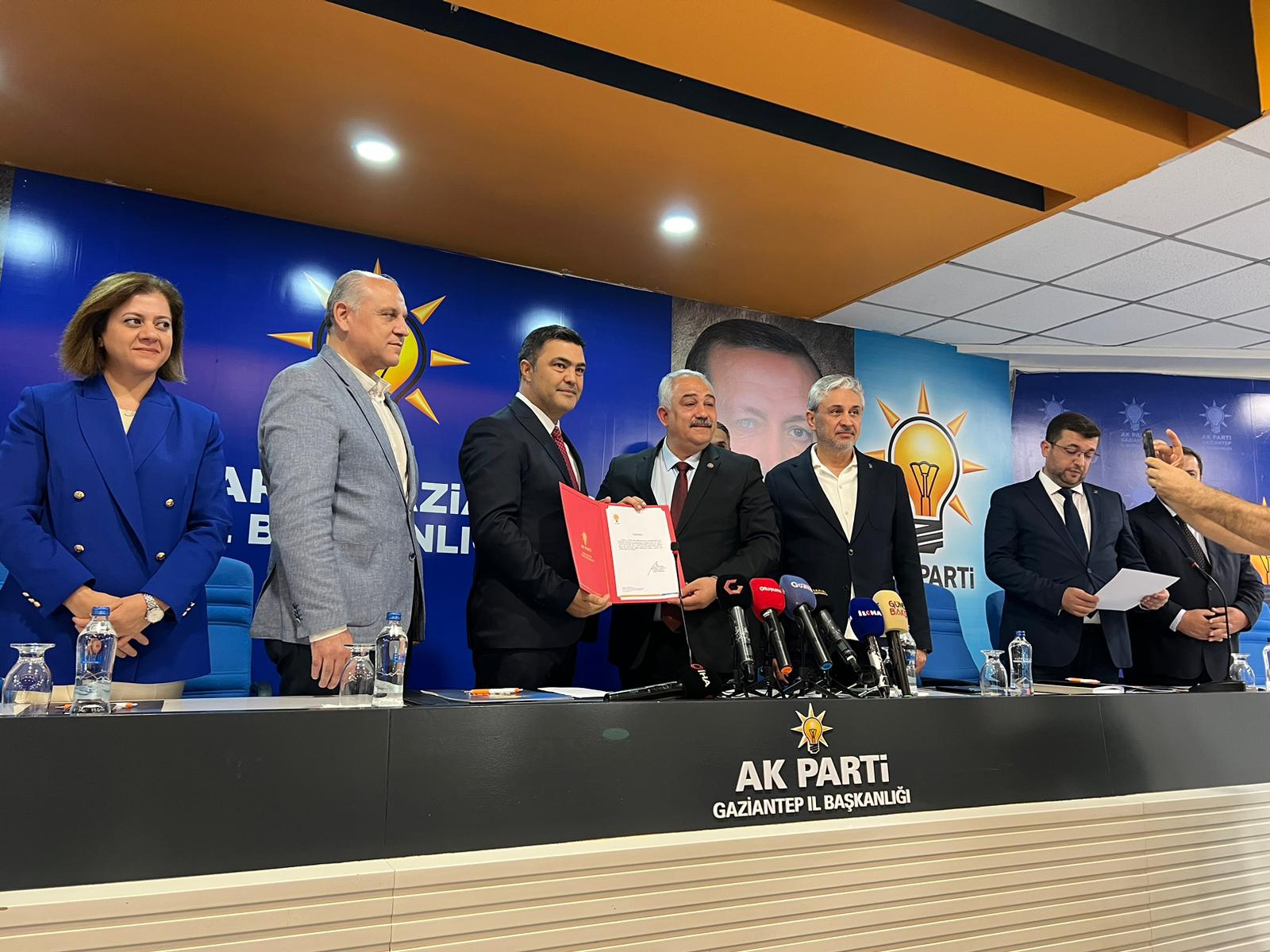 AK Parti'de ilçe başkanları belli oldu! 
