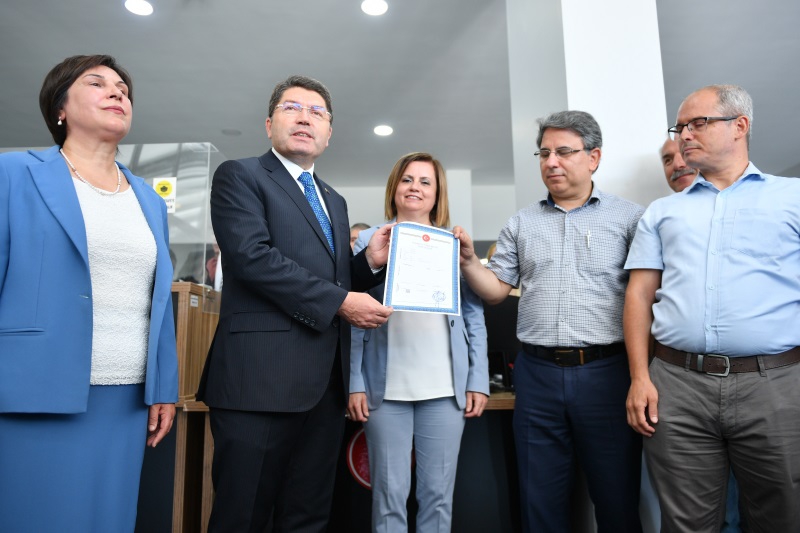 NOTERLİKLERDE TAŞINMAZ SATIŞI UYGULAMASI BAŞLADI