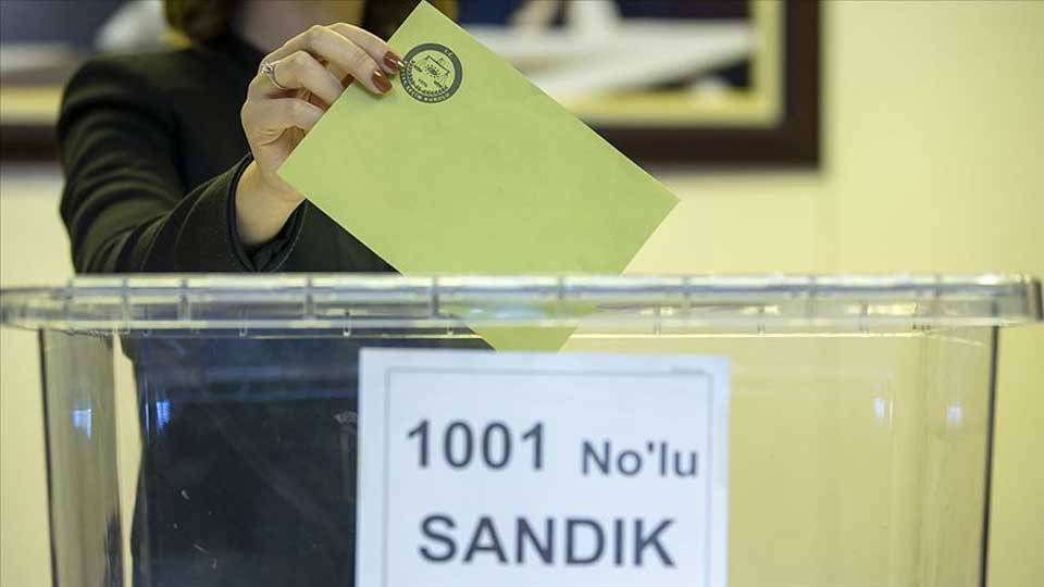 YURTDIŞINDA YAŞAYANLAR İÇİN OY VERME İŞLEMİ BAŞLADI!